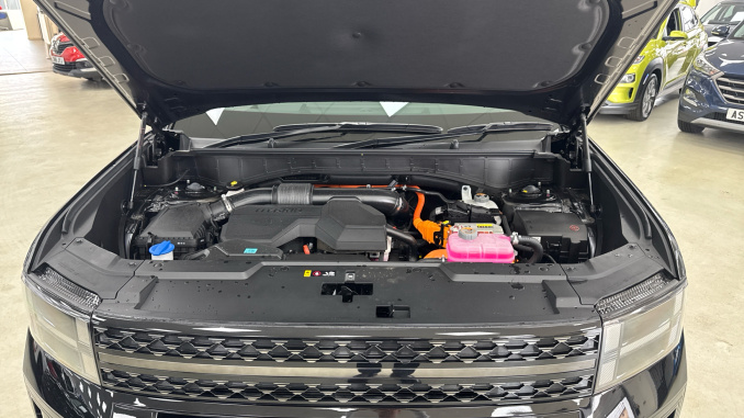 Hyundai SANTA FE 1.6 TGDi 239 Hybrid Calligraphy 5dr 4WD Auto Hybrid Estate - Image 8